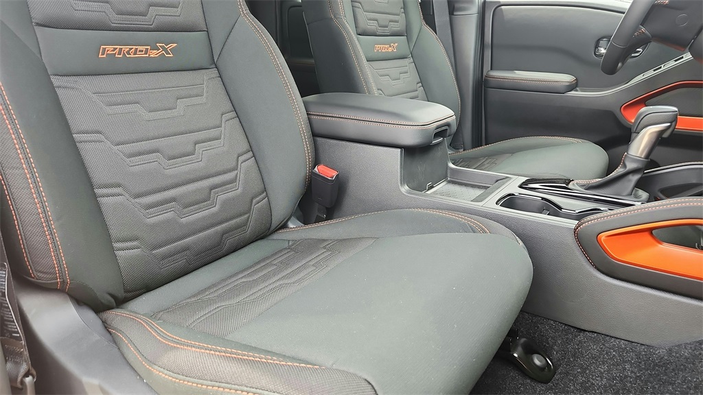 2025 Nissan Frontier