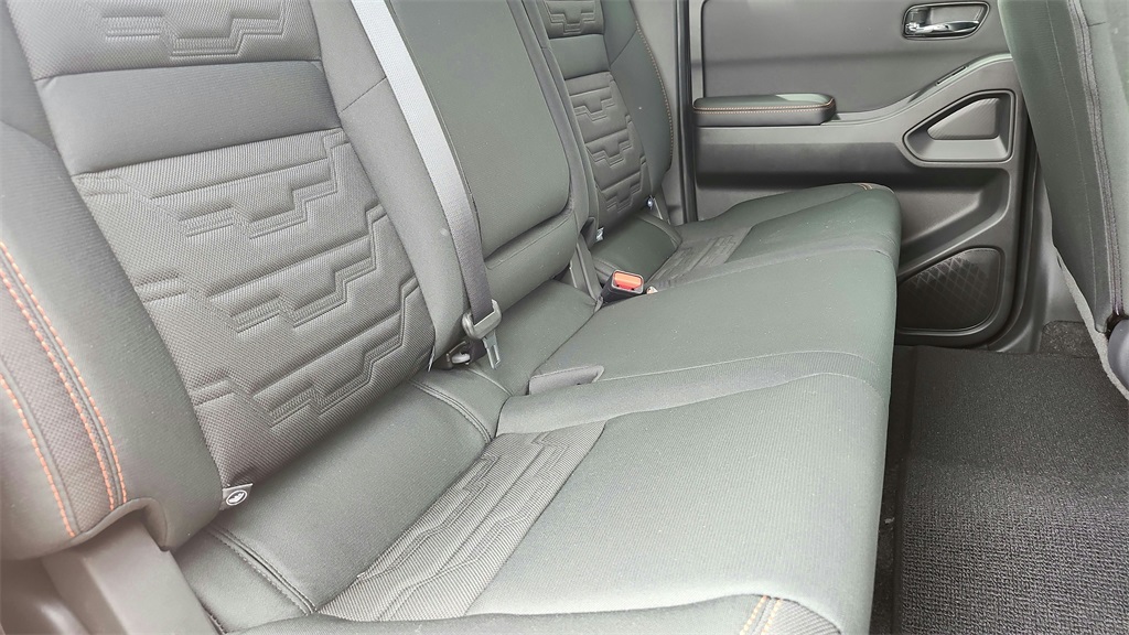 2025 Nissan Frontier