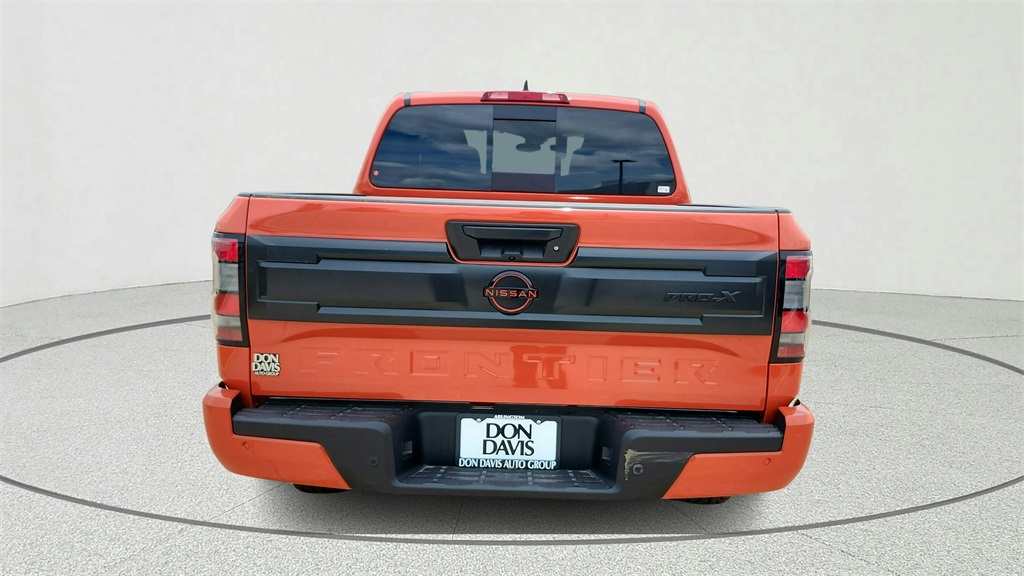2025 Nissan Frontier