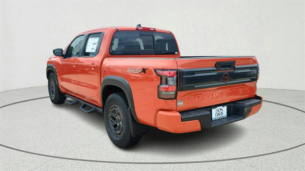 2025 Nissan Frontier