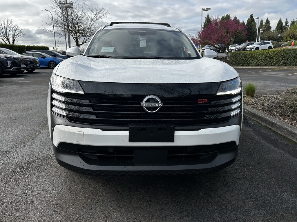 2025 Nissan Kicks SR photo 2