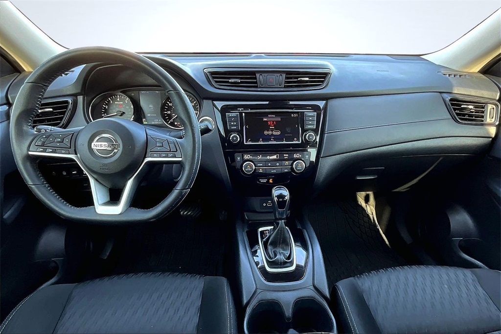 2019 Nissan Rogue SV Gray at Don Davis Chevrolet GMC