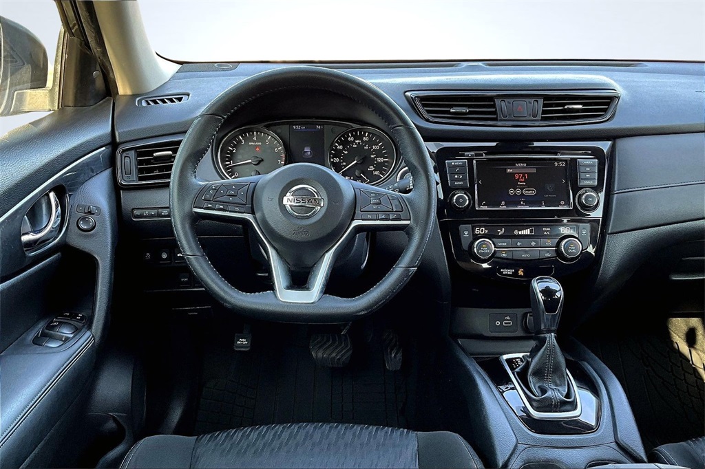 2019 Nissan Rogue SV Gray at Don Davis Chevrolet GMC