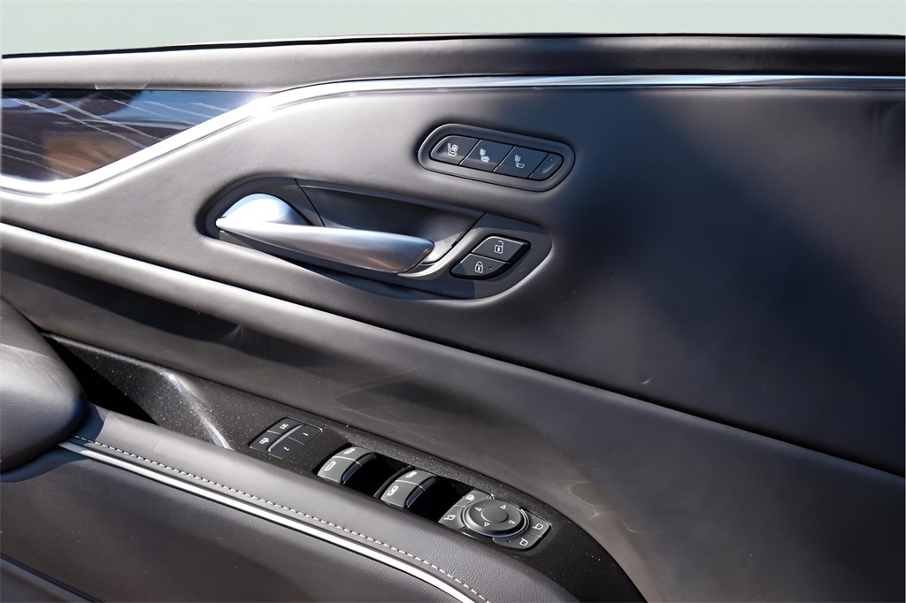 Used Car 2024 Cadillac Escalade  V-series For Sale Under $140,000 In Austin, Texas