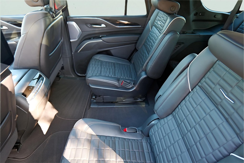 Used Car 2024 Cadillac Escalade  V-series For Sale Under $140,000 In Austin, Texas