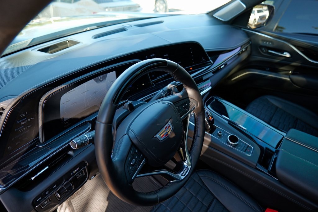 Used Car 2024 Cadillac Escalade  V-series For Sale Under $140,000 In Austin, Texas