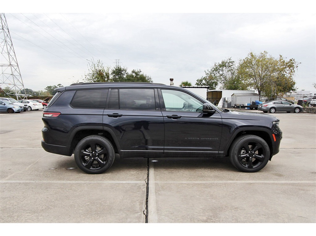 2023 Jeep Grand Cherokee L Limited - 4