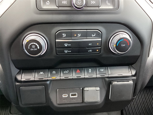 Used Car 2023 Chevrolet Silverado 1500  Custom For Sale Under $35,000 In San Antonio, Texas