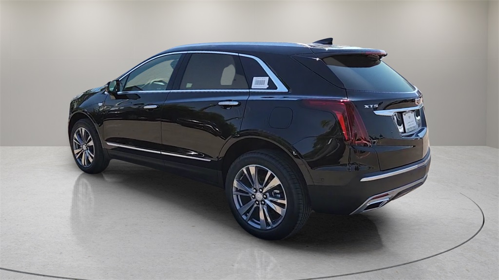 2025 Cadillac XT5