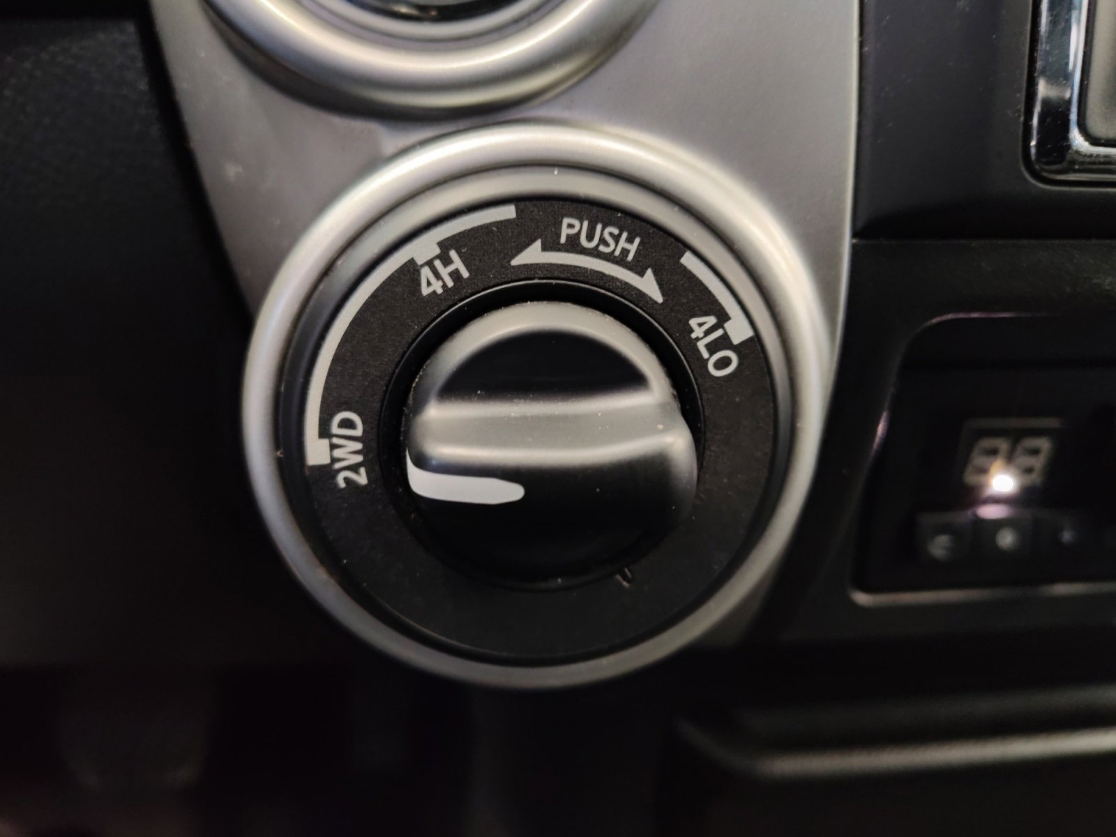 Used Car 2017 Nissan Titan Xd  Sv For Sale Under $20,000 In San Antonio, Texas