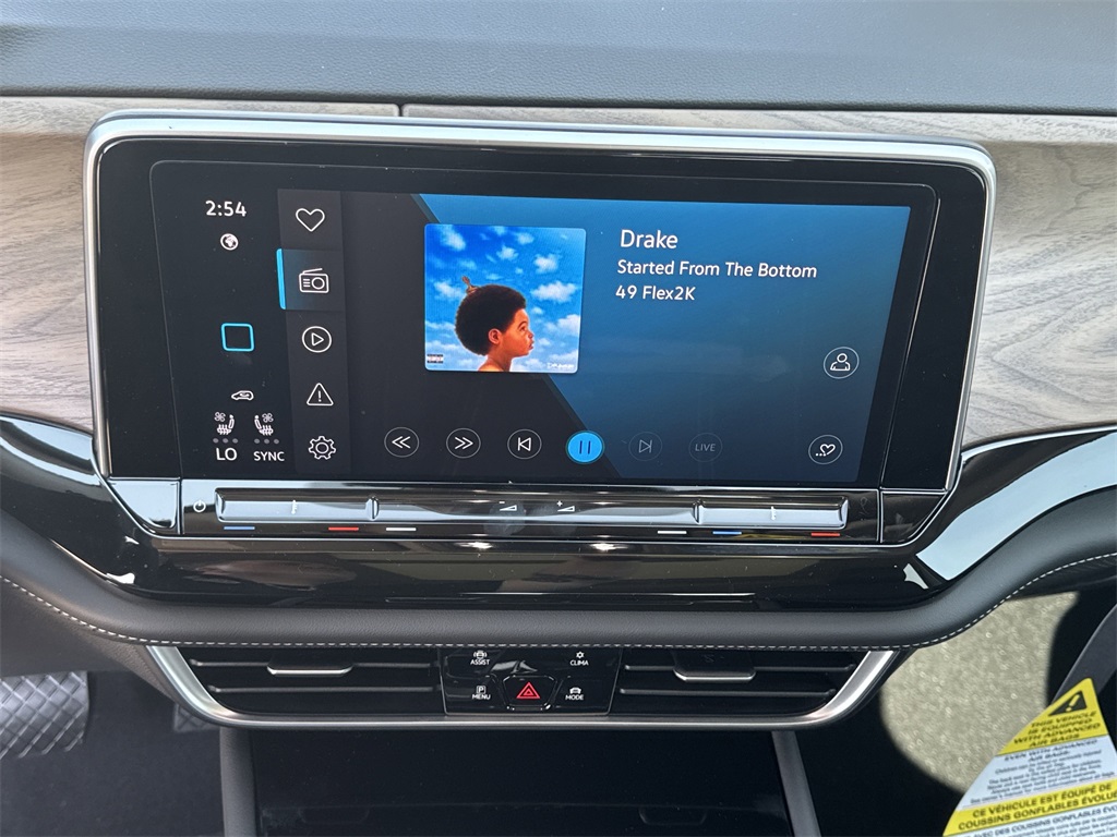 2025 Volkswagen Atlas 2.0T SE w/Technology Gray at DeMontrond Auto Country