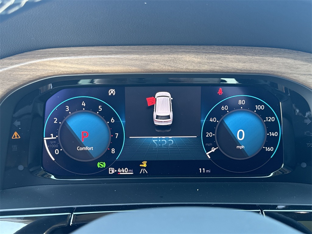 2025 Volkswagen Atlas 2.0T SE w/Technology Gray at DeMontrond Auto Country