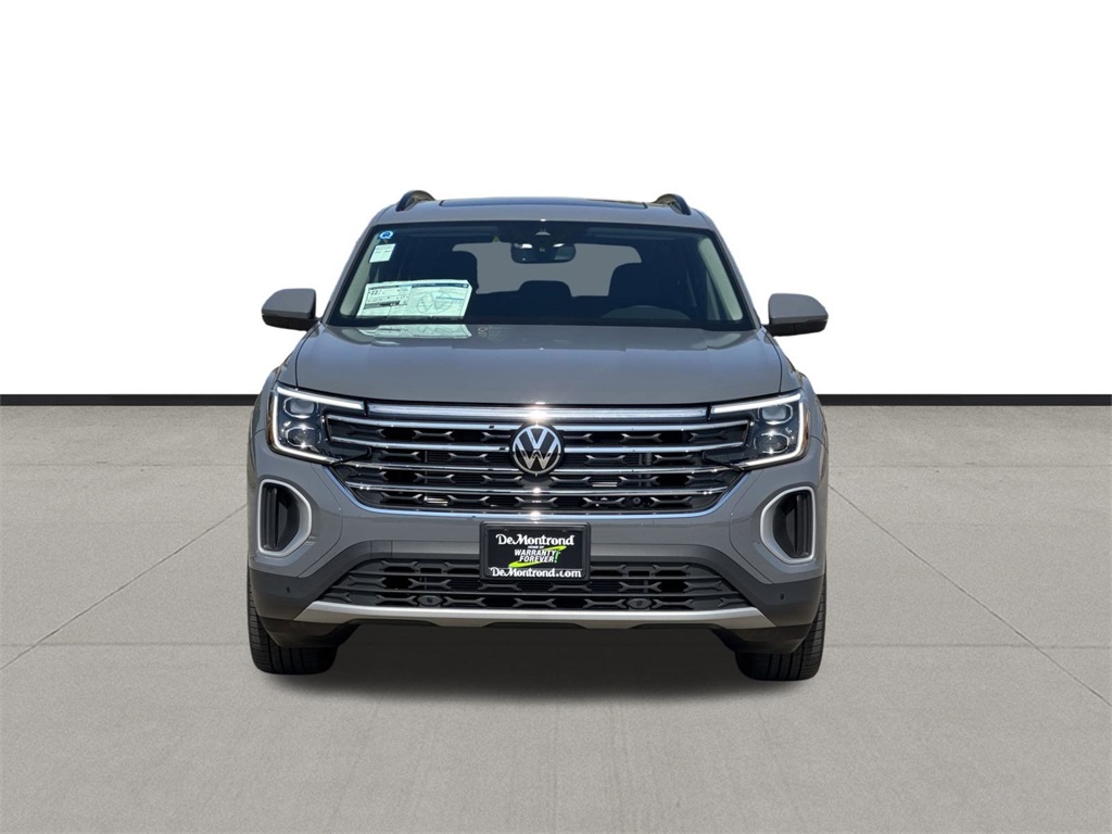 2025 Volkswagen Atlas 2.0T SE w/Technology Gray at DeMontrond Auto Country