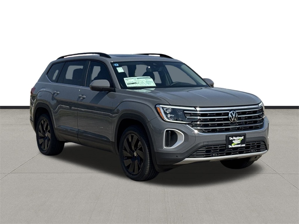 2025 Volkswagen Atlas 2.0T SE w/Technology Gray at DeMontrond Auto Country