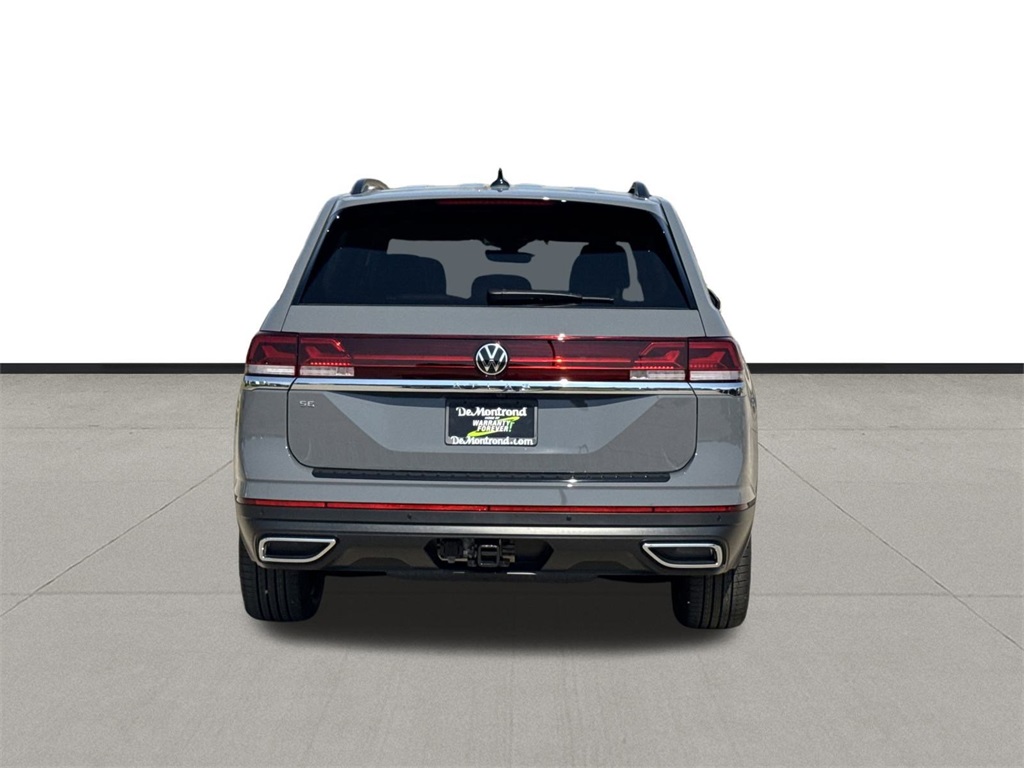 2025 Volkswagen Atlas 2.0T SE w/Technology Gray at DeMontrond Auto Country