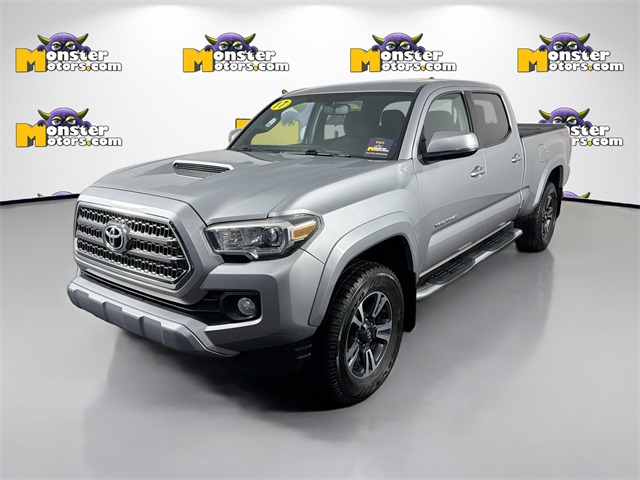 2017 Toyota Tacoma SR5 V6 Double Cab LB 4WD