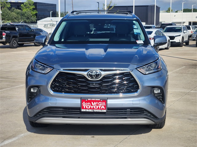 2021 Toyota Highlander Platinum  at Tom Peacock Cadillac