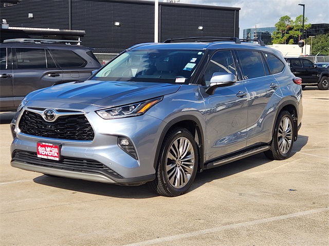 2021 Toyota Highlander Platinum  at Tom Peacock Cadillac