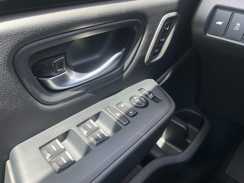 Thumbnail: 2025 Honda Pilot - 27