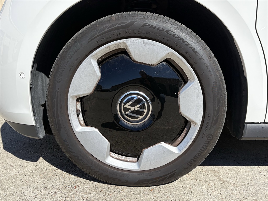 2025 Volkswagen ID. Buzz Pro S - 8