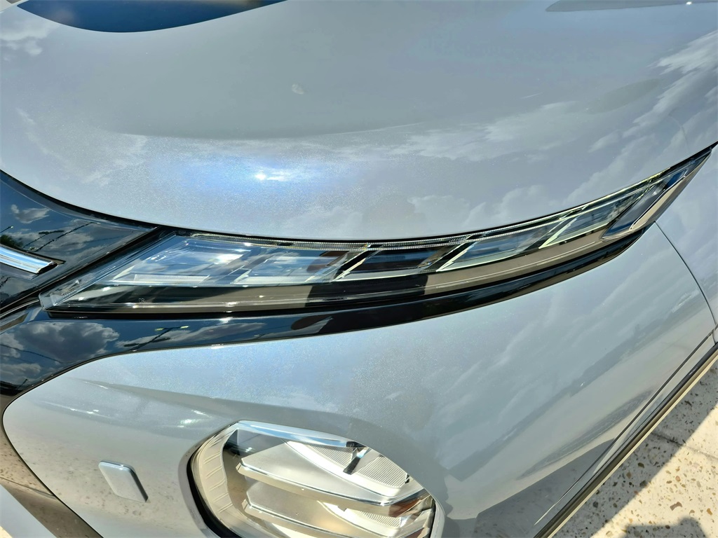 2025 Mitsubishi Outlander SE  at North Houston Mitsubishi