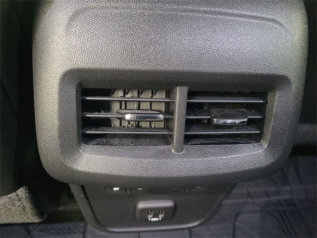 2020 – Chevrolet – Equinox