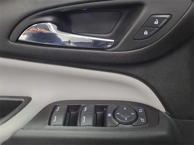 2020 – Chevrolet – Equinox