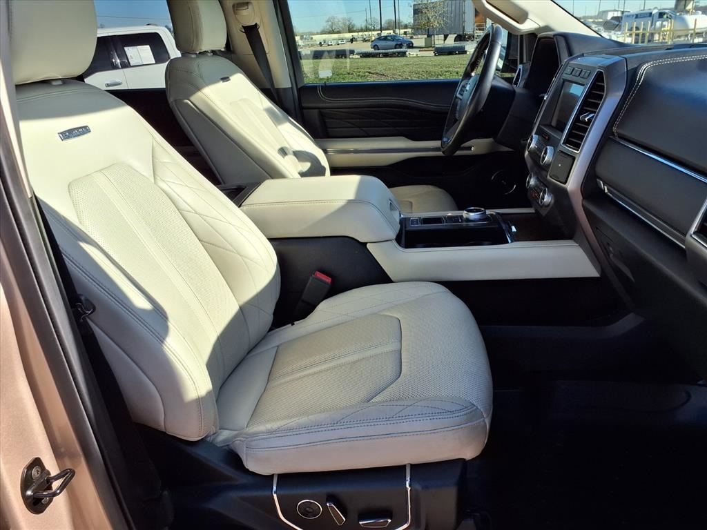 2020 Ford Expedition Platinum Gold at Bayway Cadillac Southwest