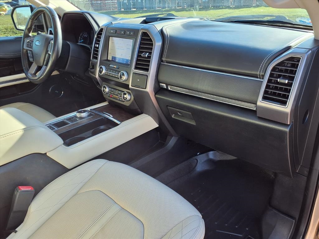 2020 Ford Expedition Platinum Gold at Bayway Cadillac Southwest