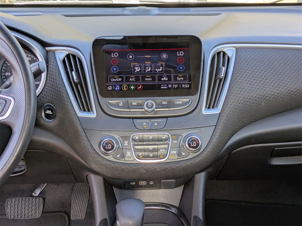 Used 2024 Chevrolet Malibu For Sale in Findlay, OH
