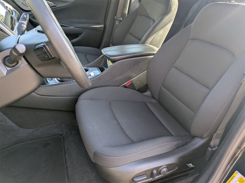 Used 2024 Chevrolet Malibu For Sale in Findlay, OH