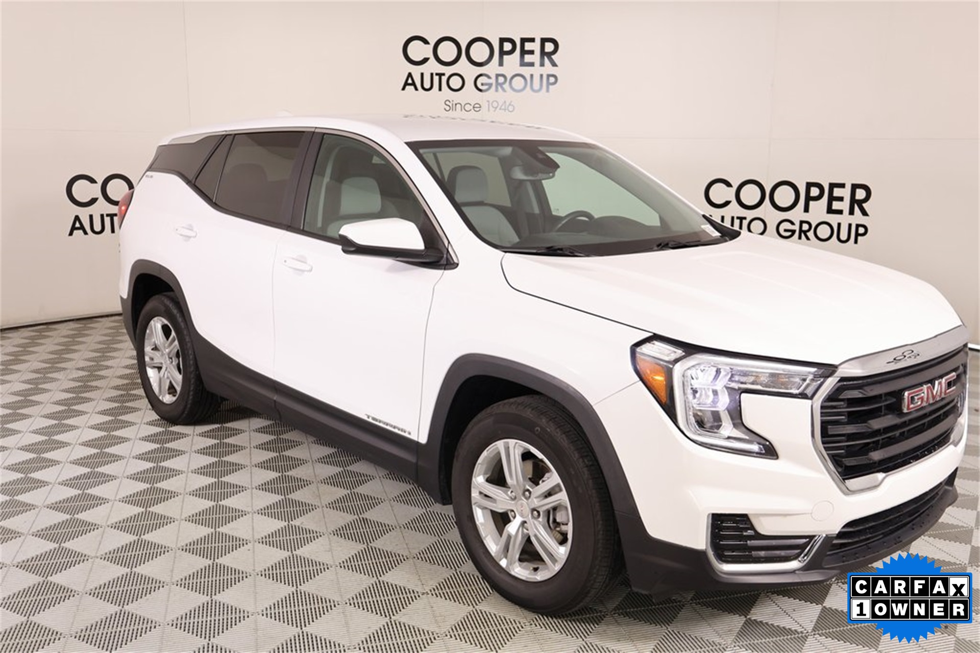 2024 GMC Terrain SLE FWD