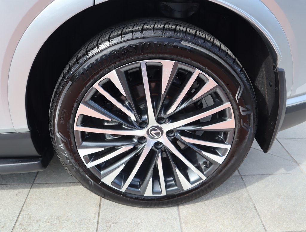 Thumbnail: 2024 Lexus RX - 10