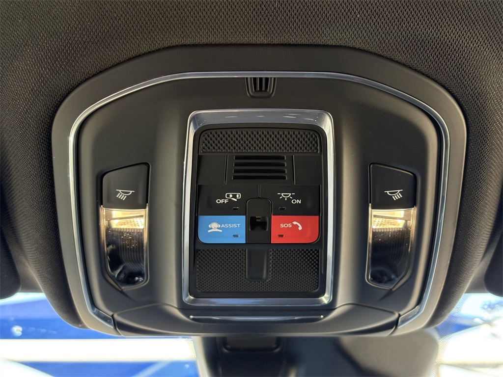 New Car 2025 Jeep Grand Cherokee  Laredo For Sale Under $35,000 In San Marcos, Texas