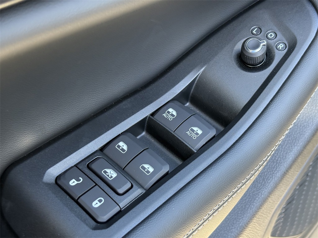 New Car 2025 Jeep Grand Cherokee  Laredo For Sale Under $35,000 In San Marcos, Texas