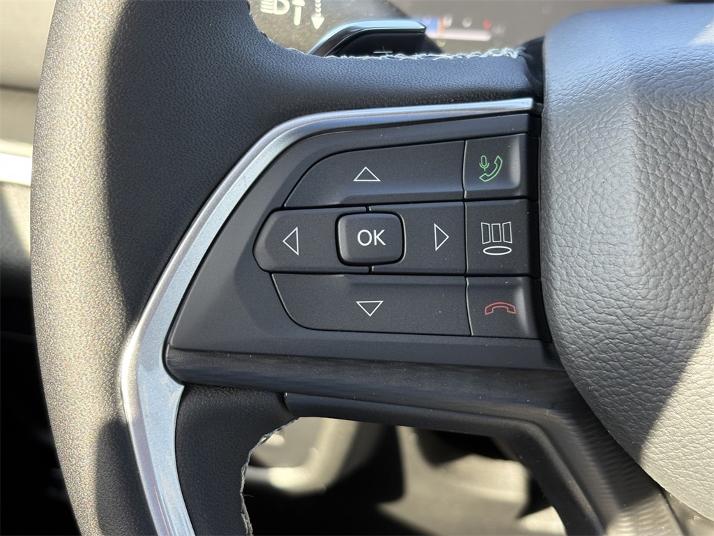 New Car 2025 Jeep Grand Cherokee  Laredo For Sale Under $35,000 In San Marcos, Texas