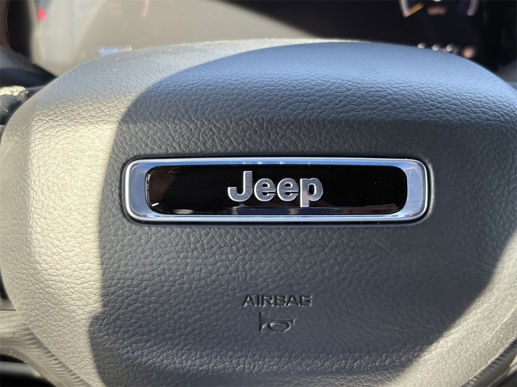 New Car 2025 Jeep Grand Cherokee  Laredo For Sale Under $35,000 In San Marcos, Texas