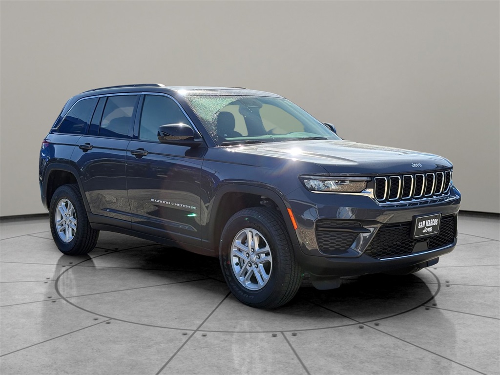 New Car 2025 Jeep Grand Cherokee  Laredo For Sale Under $35,000 In San Marcos, Texas