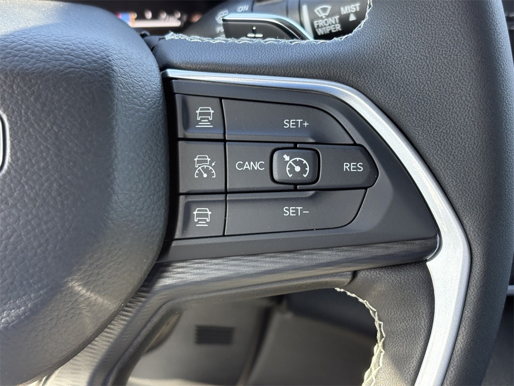 New Car 2025 Jeep Grand Cherokee  Laredo For Sale Under $35,000 In San Marcos, Texas