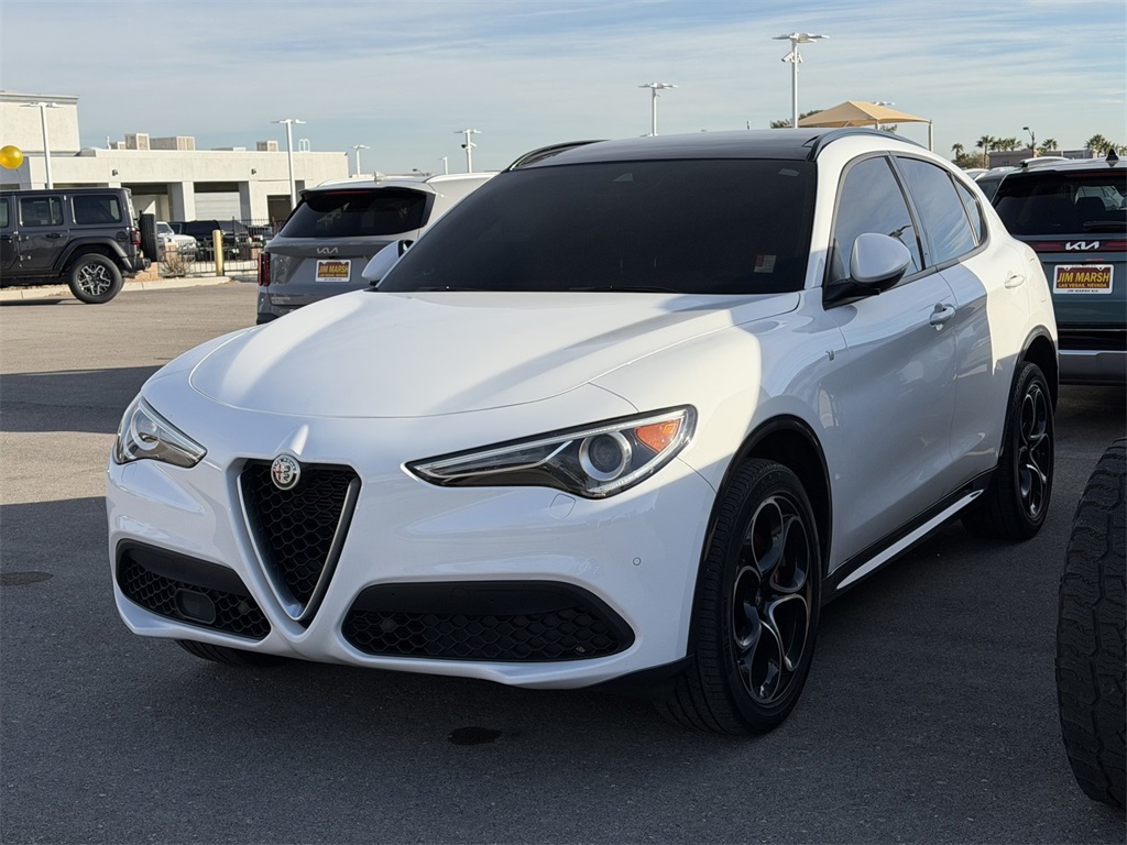 2022 Alfa Romeo Stelvio Ti AWD