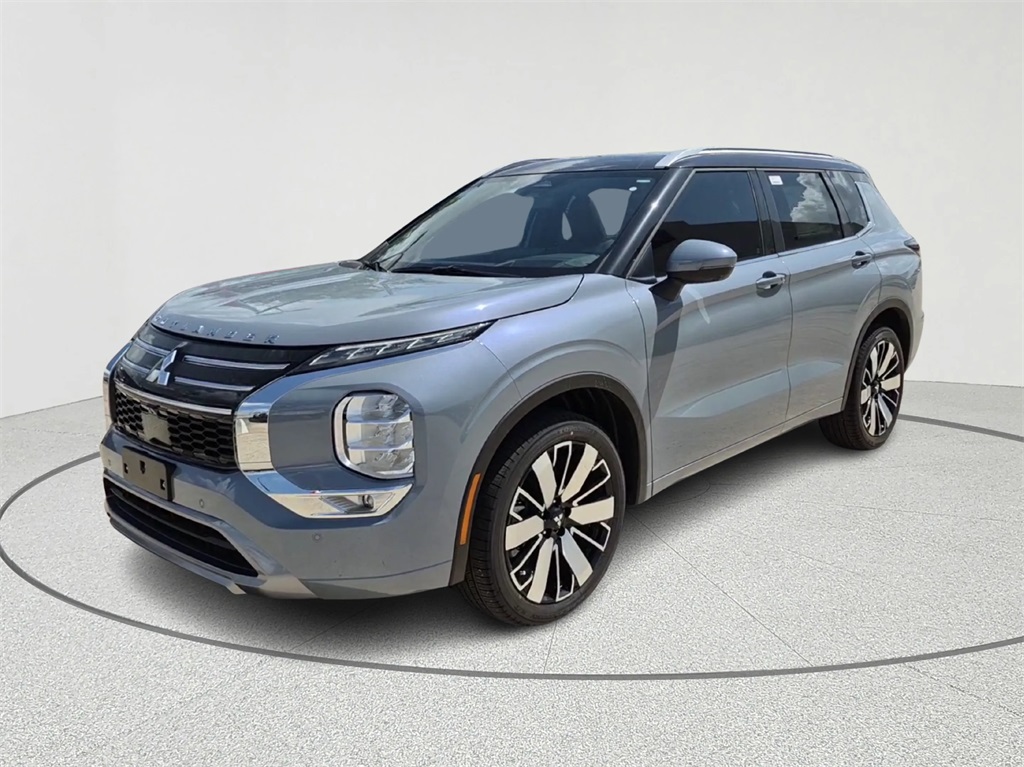 2025 Mitsubishi Outlander SEL - 0