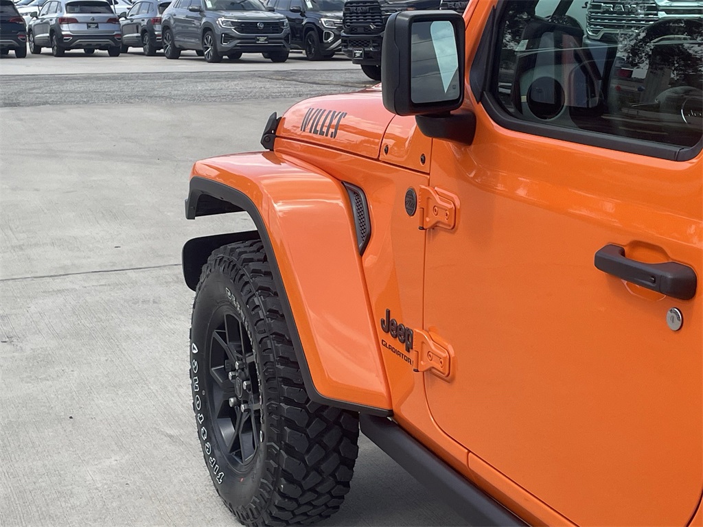 2025 Jeep Gladiator Willys - 11