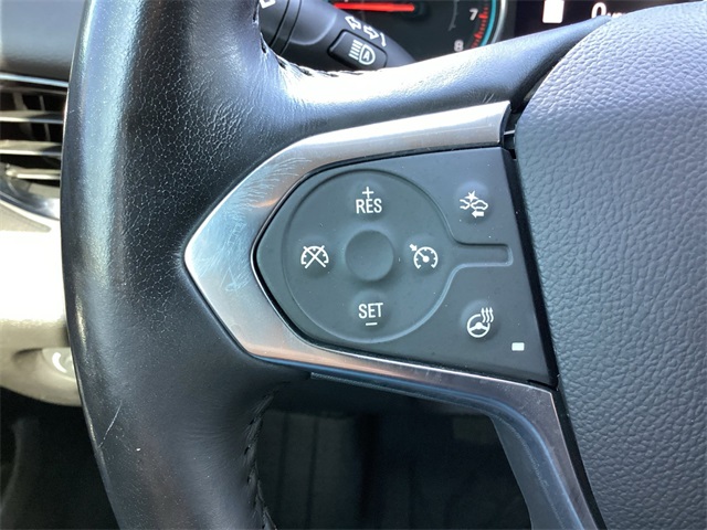 Used Car 2021 Chevrolet Traverse  Premier For Sale Under $30,000 In San Antonio, Texas