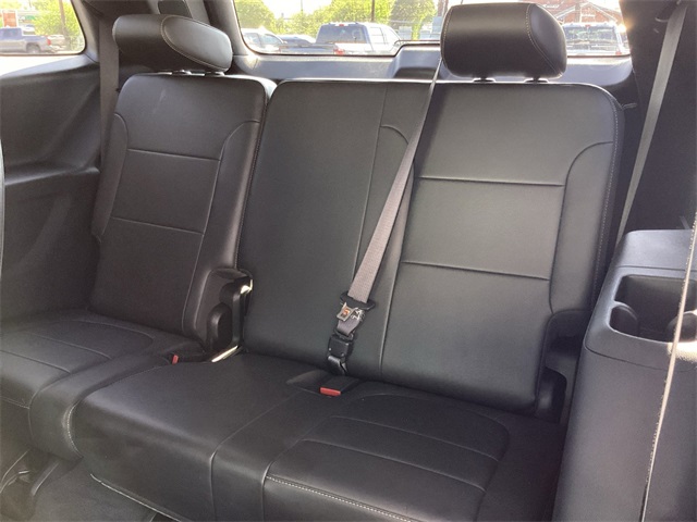 Used Car 2021 Chevrolet Traverse  Premier For Sale Under $30,000 In San Antonio, Texas