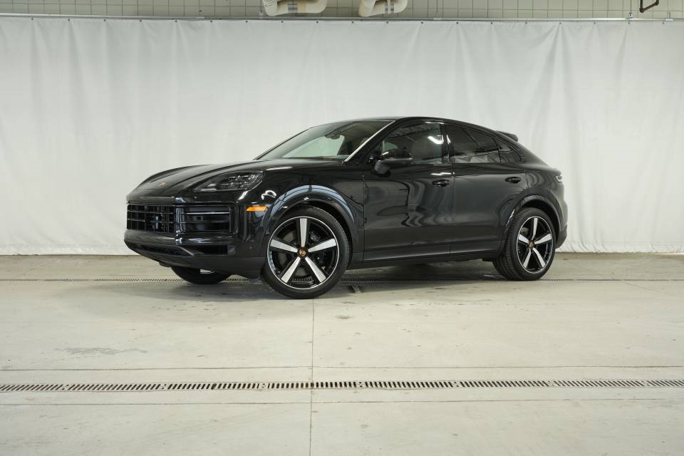 2026 Porsche Cayenne Coupe AWD