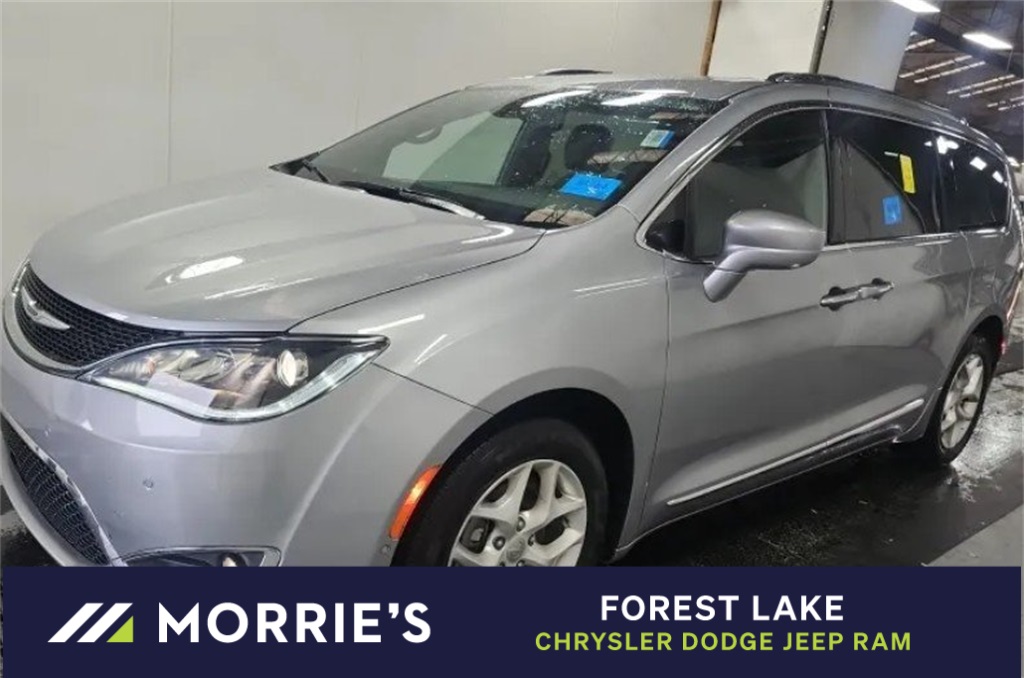 2020 Chrysler Pacifica Touring L