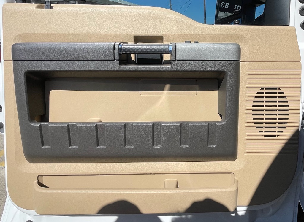 2016 Ford F-250SD Lariat White at Wharton Ford