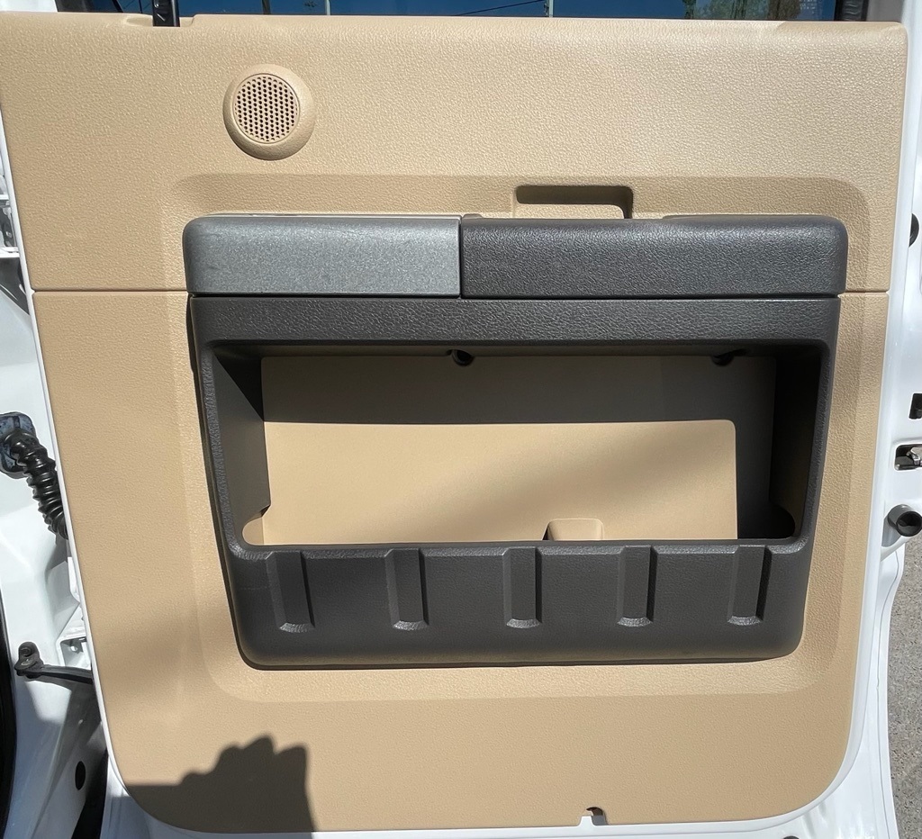 2016 Ford F-250SD Lariat White at Wharton Ford