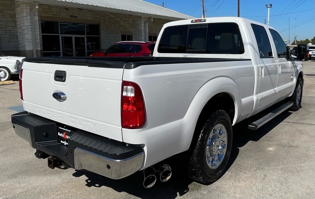 2016 Ford F-250SD Lariat White at Wharton Ford