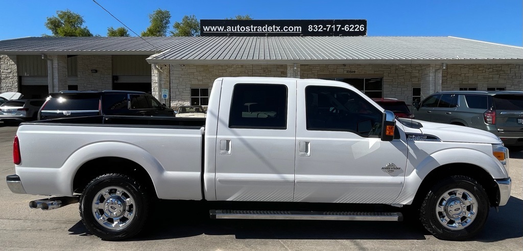 2016 Ford F-250SD Lariat White at Wharton Ford